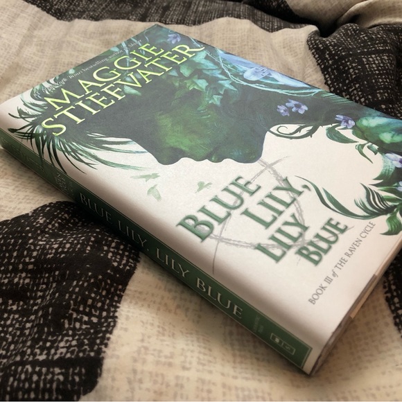 Blue Lily, Lily Blue by Maggie Stiefvater - Picture 2 of 3